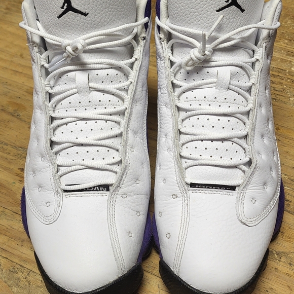 Jordan retro 13 lakers size 11 - Picture 3 of 9